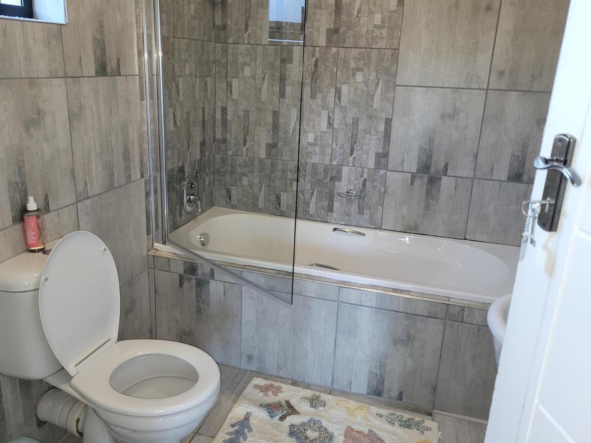 Ayana Bnb Блумфонтейн Экстерьер фото